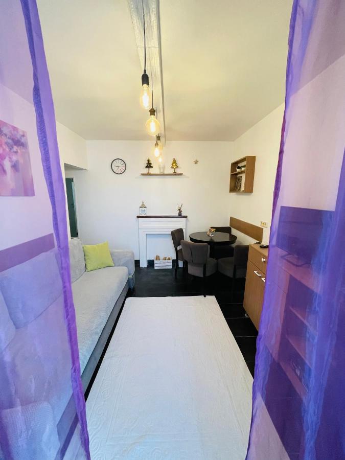 Perfect Place To Stay Self Check In-24H-Netflix-Wifi Resita Eksteriør bilde